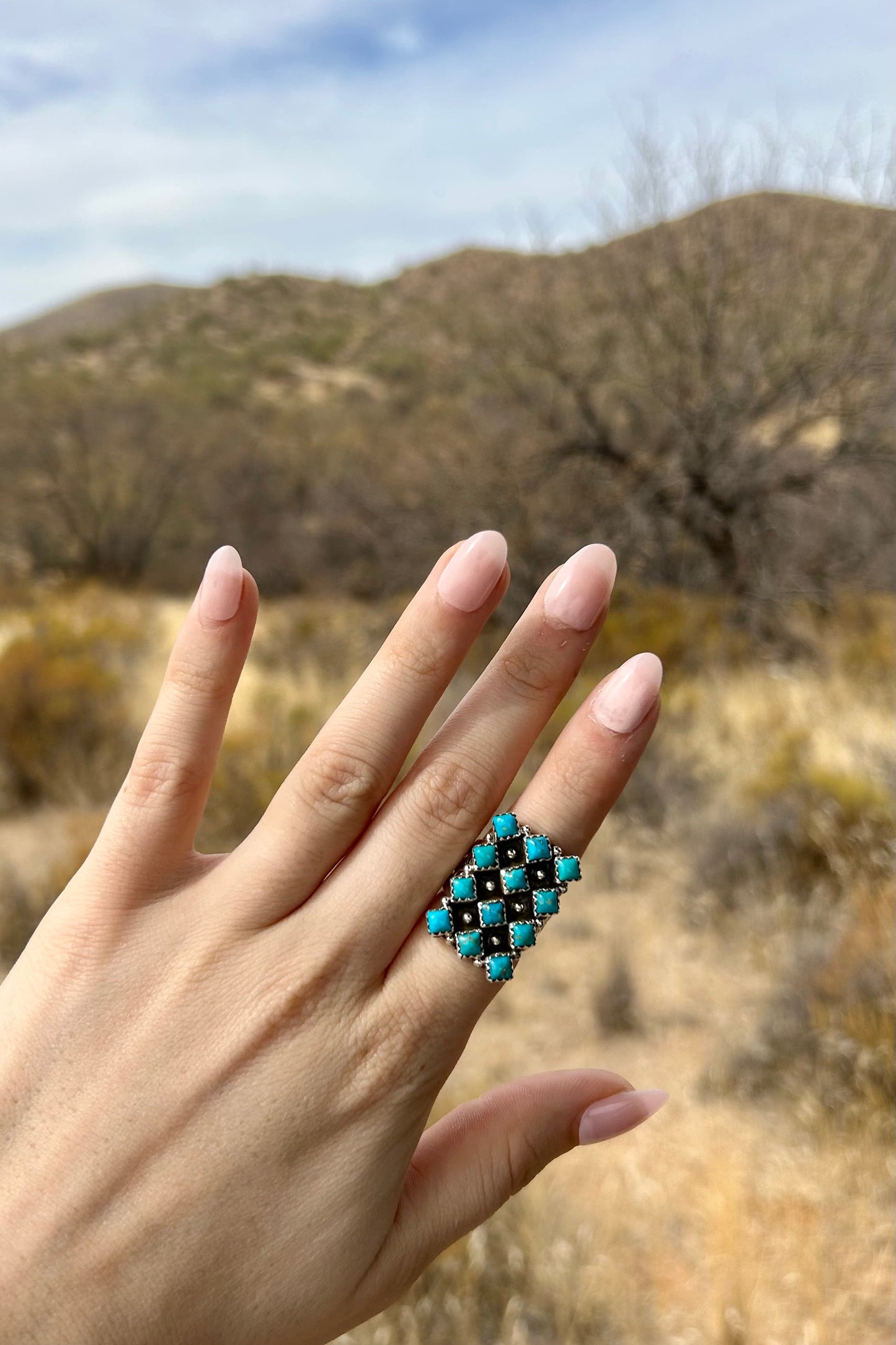 Verley Betone 12 Stone Ring