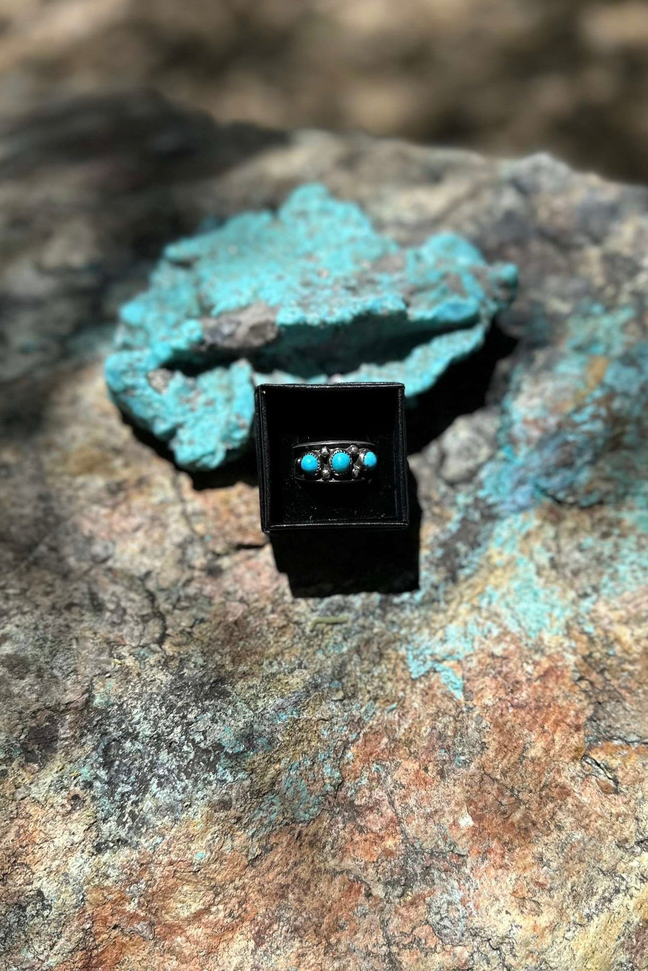 Three Turquoise Stone Ring