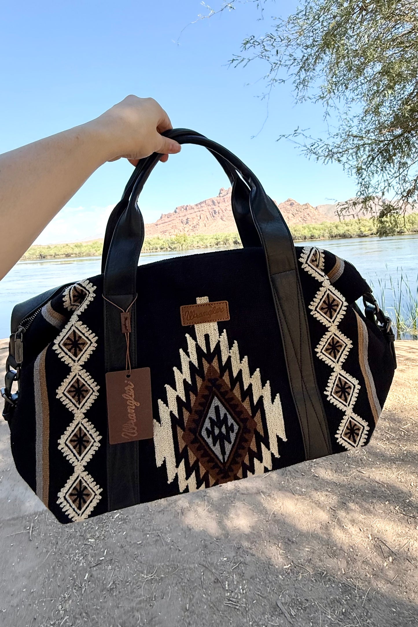 AZTEC KNITTED TROLLEY SLEEVE DUFFLE BAG