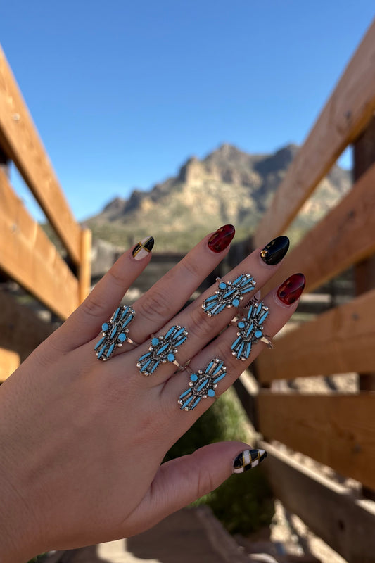 Zuni cluster ring