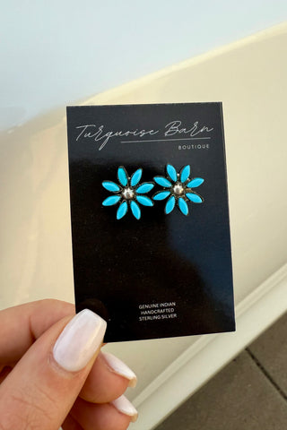 LITTLE TREASURES ❖ Turquoise Flower Earrings